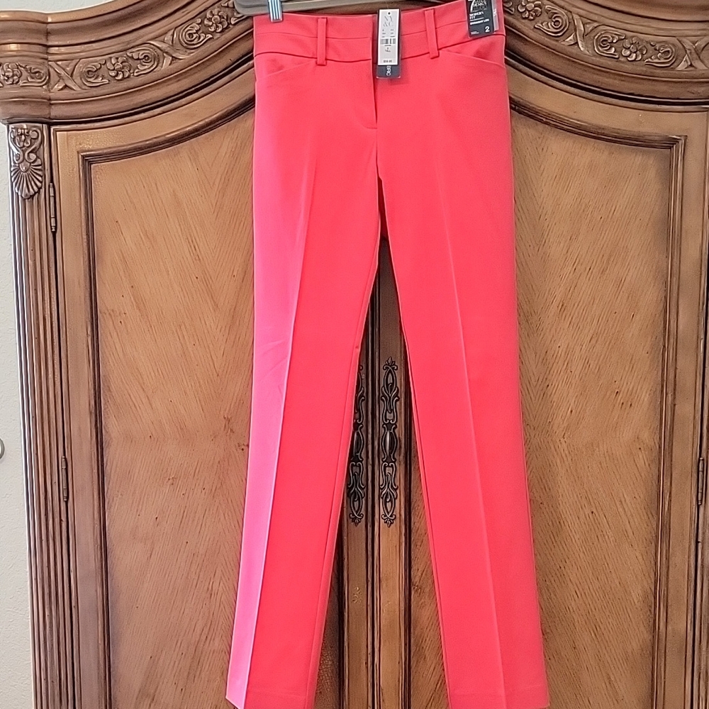 NWT 7th Avenue Suiting Collection from New York & Company Coral Pants Tall 2.